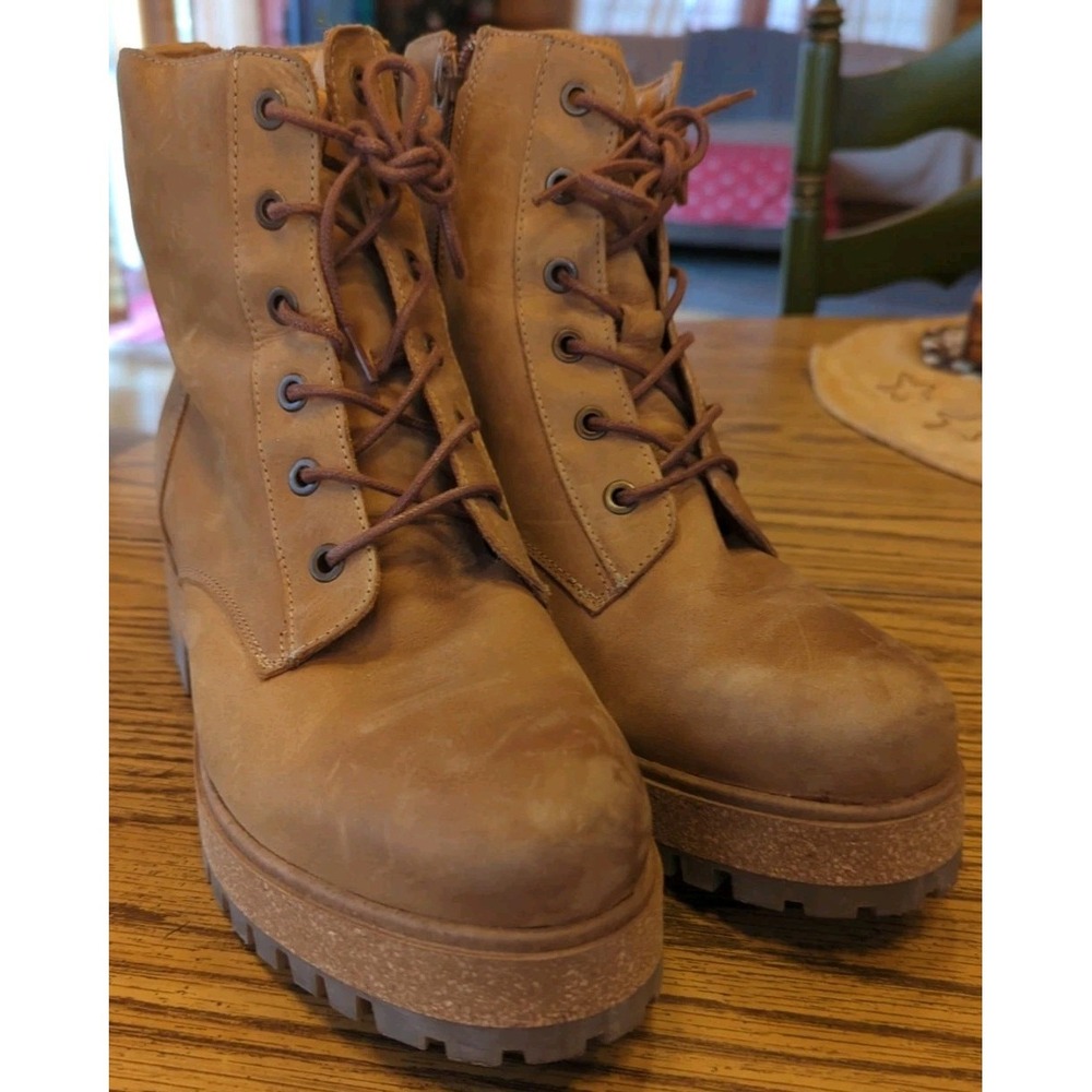 Taos Main Street Women's Combat Boots Size 39‎ US 8-8.5 Tan Brown Leather